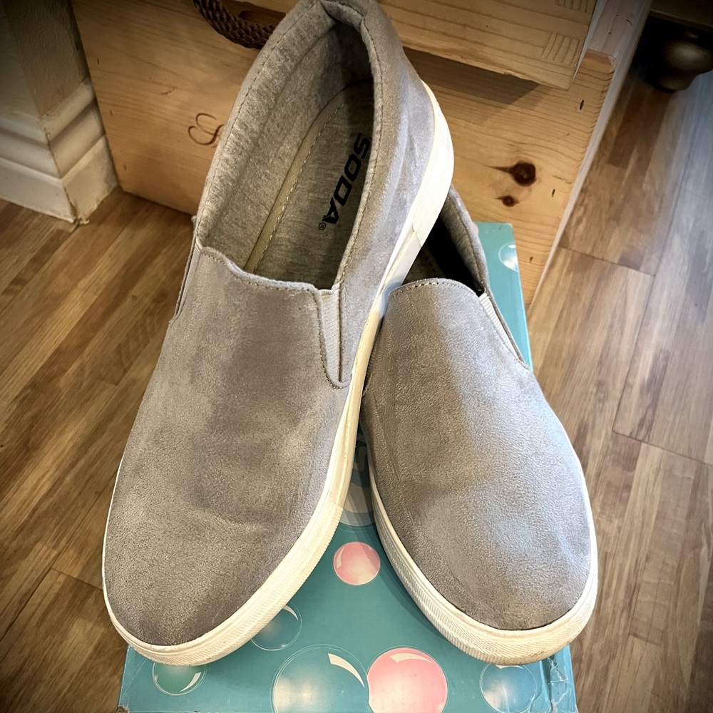 Soda slip-on suede platform sneakers
